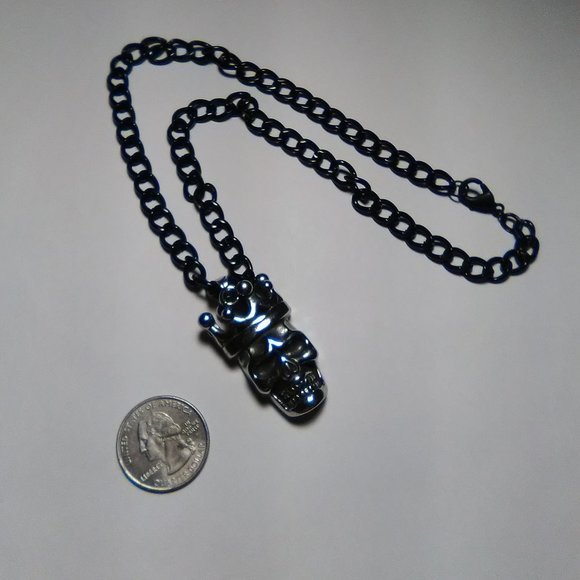 Gothic Silver-Plated Skull with Black Chain Choker/Necklace - Picture 8 of 10